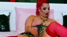 Bbw Redhead Milf Trans Wanks Off On Webcam